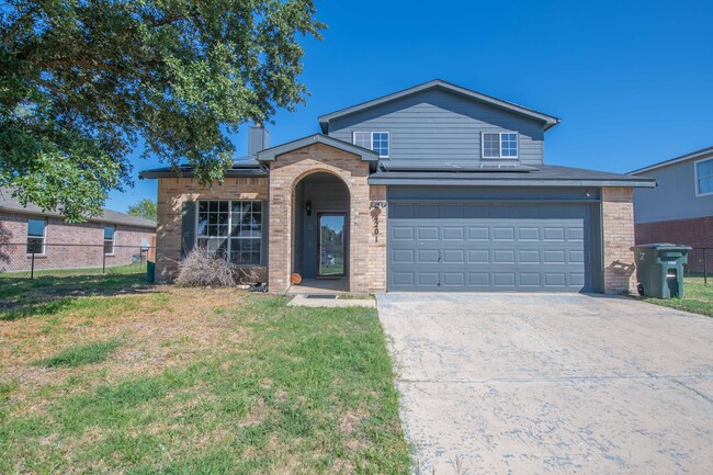 Building Photo - 4201 Thunder Creek Dr