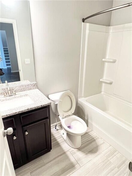 Building Photo - 2300 Ivy Birch Ln
