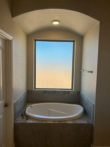Building Photo - 554 Calla Lily Wy