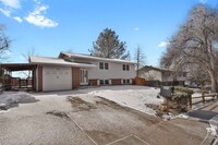 Building Photo - 6615 Athletic Ave