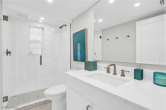 Building Photo - 9517 Gulf Shore Dr