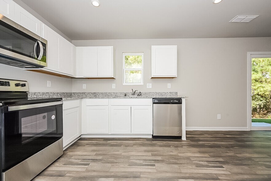 Building Photo - 312 Shalako Ln