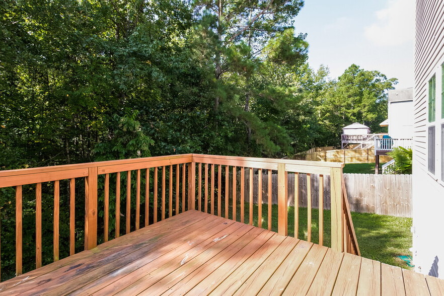 Building Photo - 912 Mailwood Dr