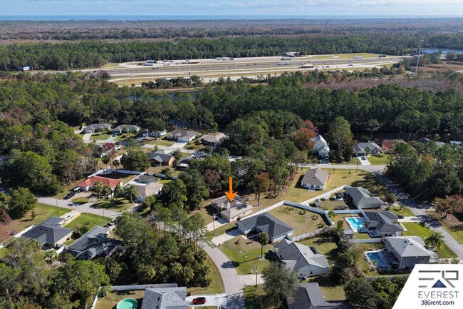 Building Photo - 32 Pierce Ln