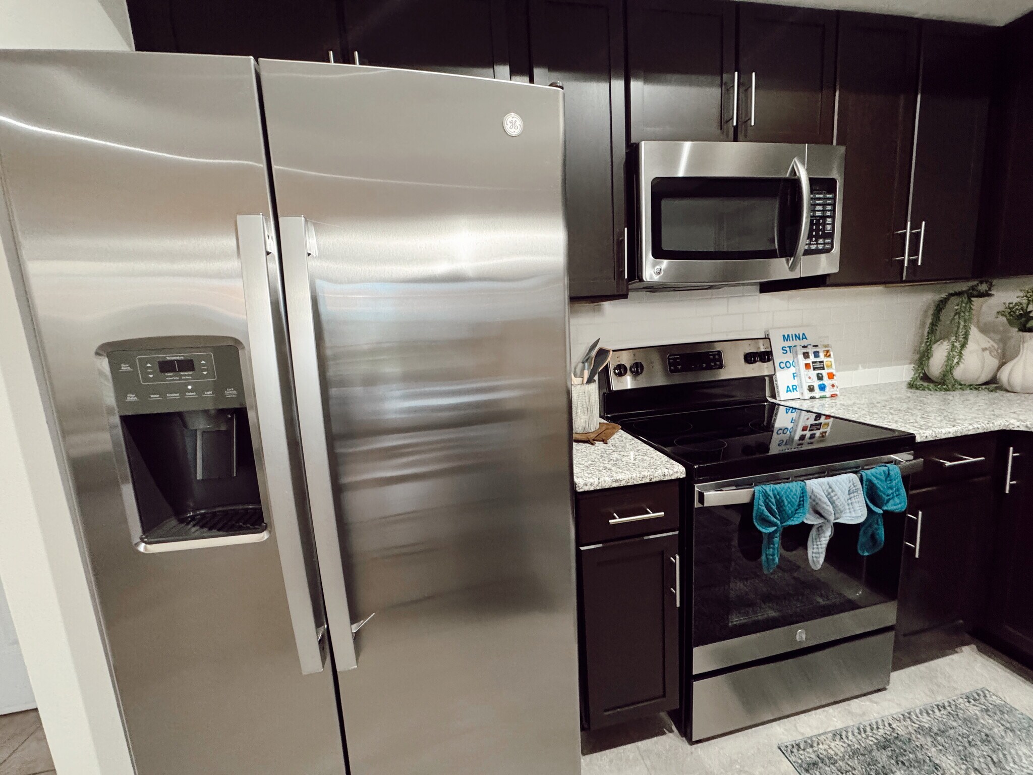 Building Photo - 4351 NW 114th Path