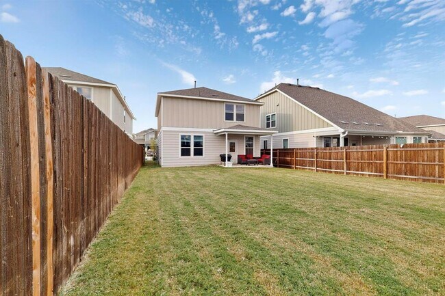 Building Photo - 128 Banyon Dr