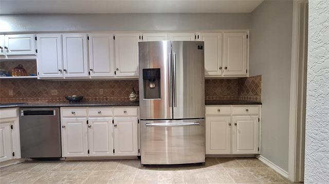 Building Photo - 2813 Woodpath Ln