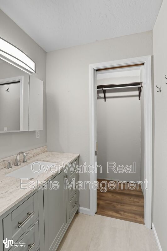 Building Photo - 8609 Augusta Cir