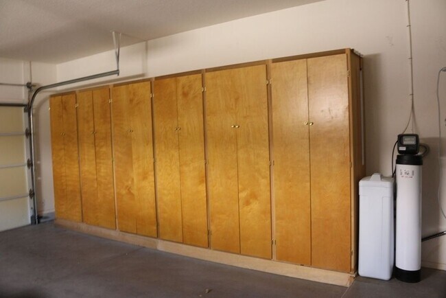 Building Photo - 20530 N Saratoga Way