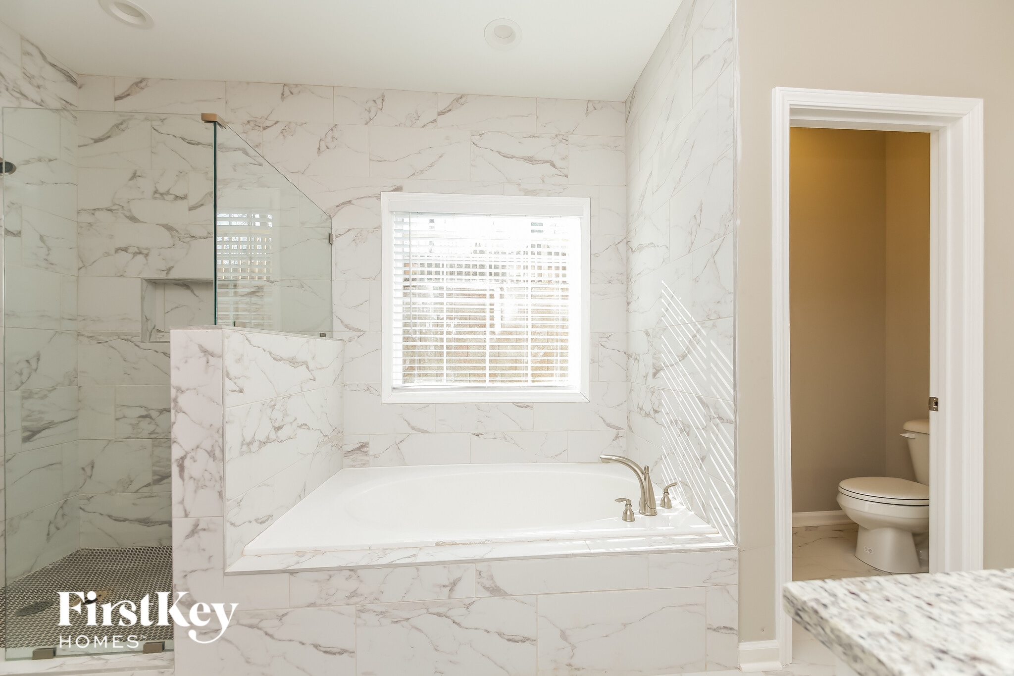 Building Photo - 544 Somersby Dr