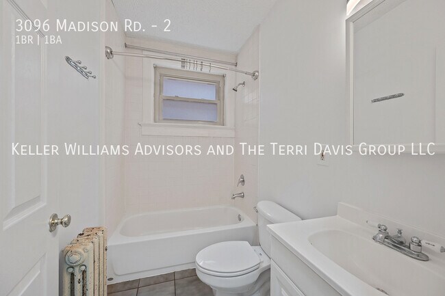 Building Photo - 3096 Madison Rd