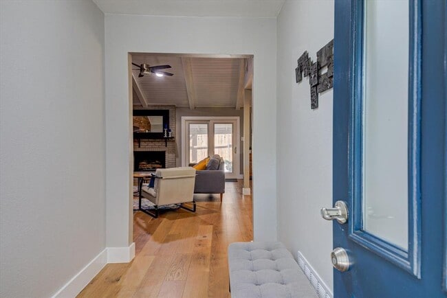 Building Photo - 2713 Bryonhall Dr