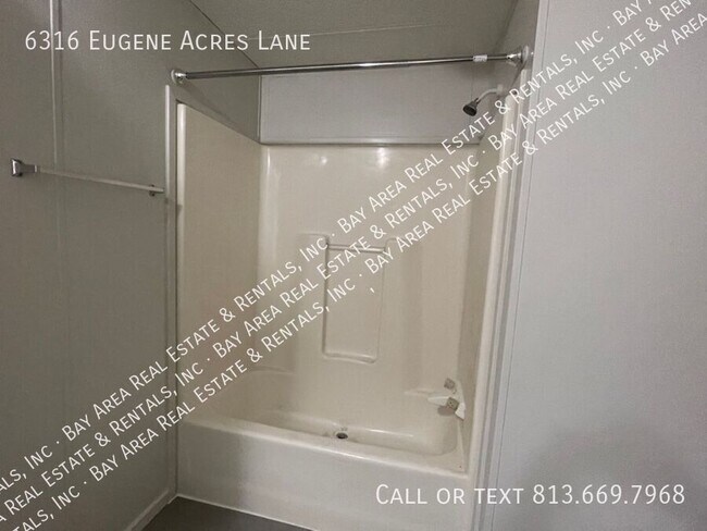 Building Photo - 6316 Eugene Acres Ln