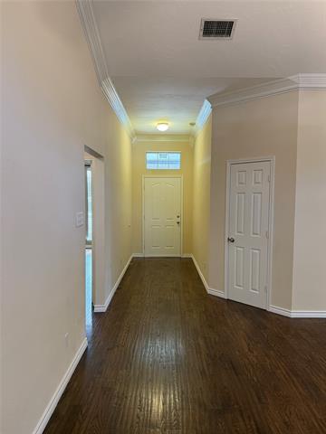 Building Photo - 6706 Springmeadow Ln