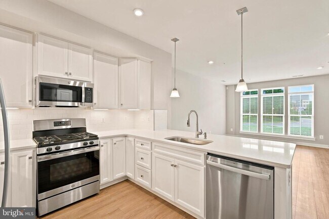 Building Photo - 14536 George Carter Way