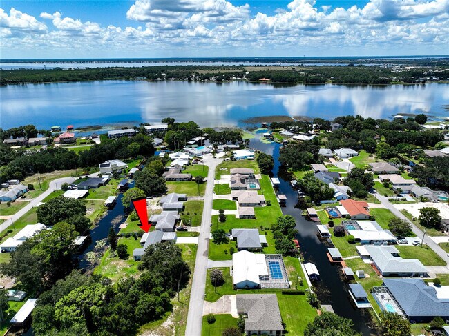 Primary Photo - 120 Happiness Ave