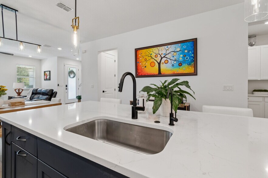 Building Photo - 2021 Amelia Bay Pl