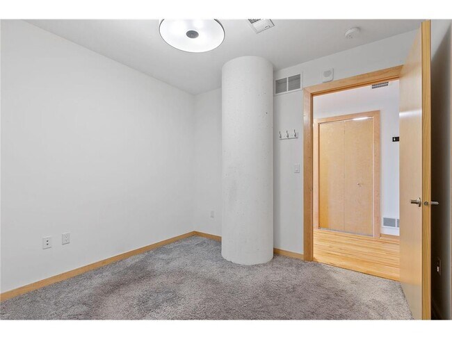 Building Photo - 1240 S 2nd St