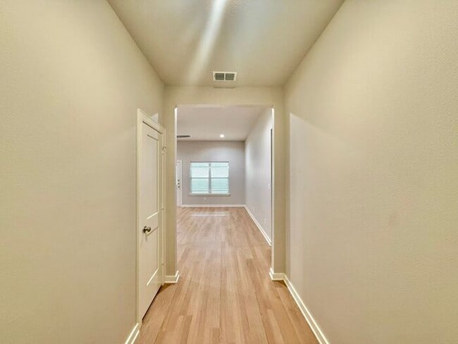 Building Photo - Coming Soon: Charming 1-Story 4 Bedroom Home with Modern Comforts!