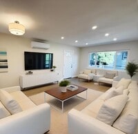 Building Photo - 665-669 Townsite Drive - 667 Townsite Dr