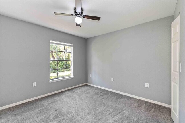 Building Photo - 7428 Vista Way