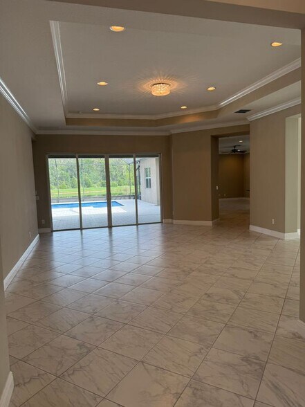 Building Photo - 16015 Cape Coral Dr
