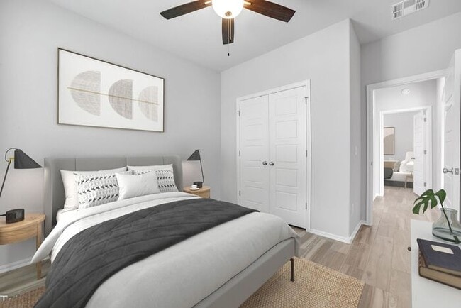 Building Photo - A Blend of Modern Luxury and Comfort