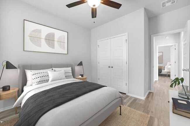 Building Photo - Move In Special! Relax In The Comfort of a...