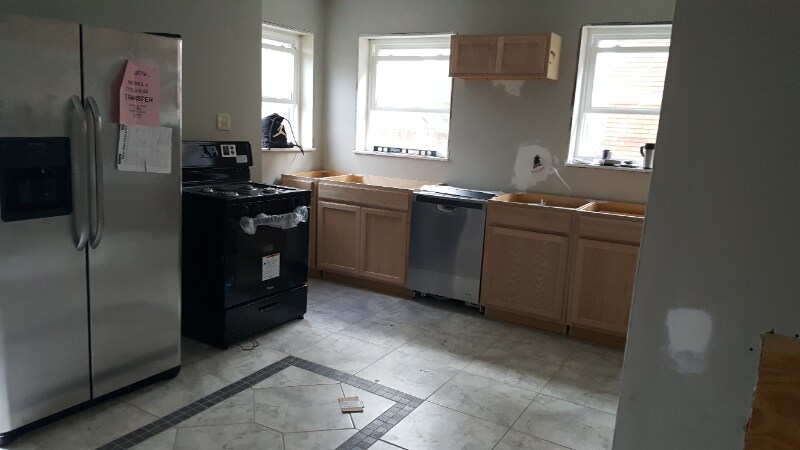 Primary Photo - 431 Atwood St