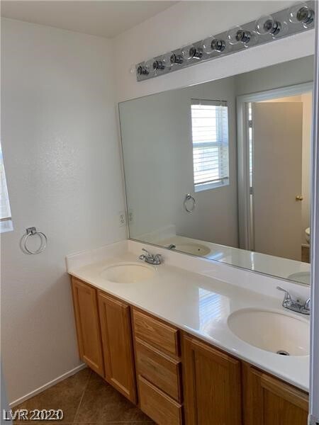 Building Photo - 4739 Bow Canyon Ct