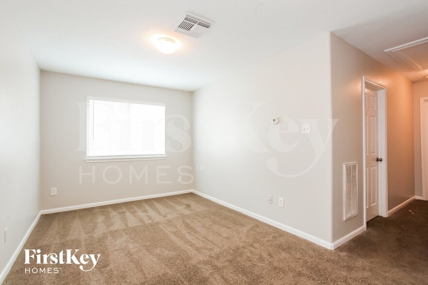 Building Photo - 7135 Sedona Ct