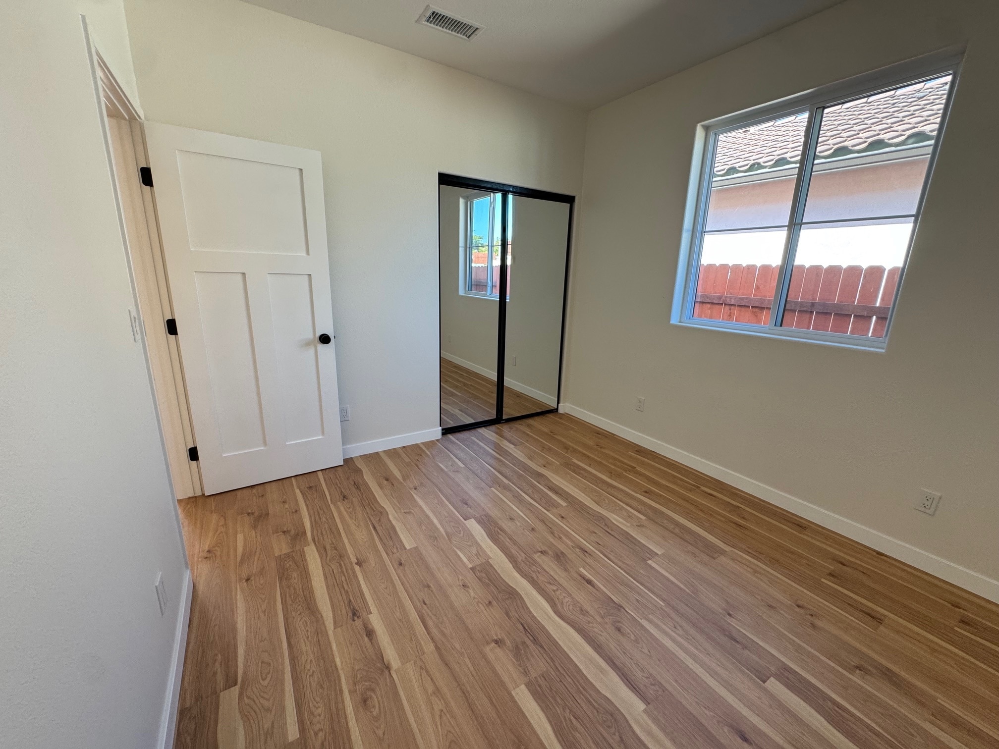 Building Photo - 1101 W 2nd St