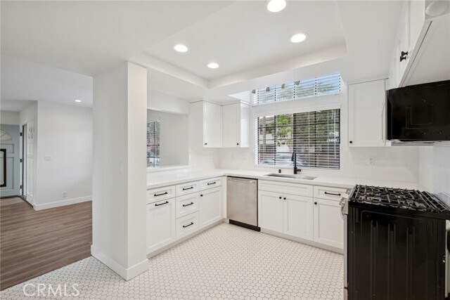 Building Photo - 505 St Andrews Rd