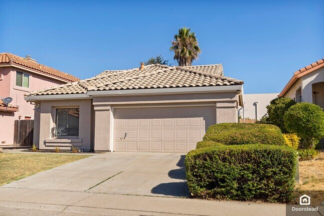 Building Photo - 5107 Felicia Way