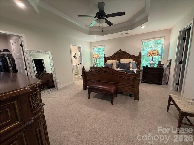 Building Photo - 163 Beacon Dr