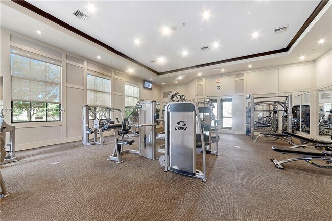 Building Photo - 8537 NW 39th Ct