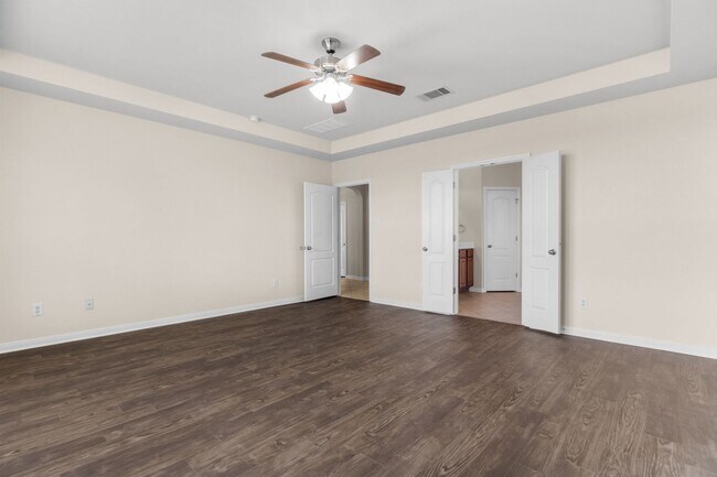 Building Photo - Sweson Farm Charmer!!!