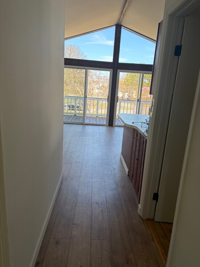 Hallway - 12516 W Torquay Rd