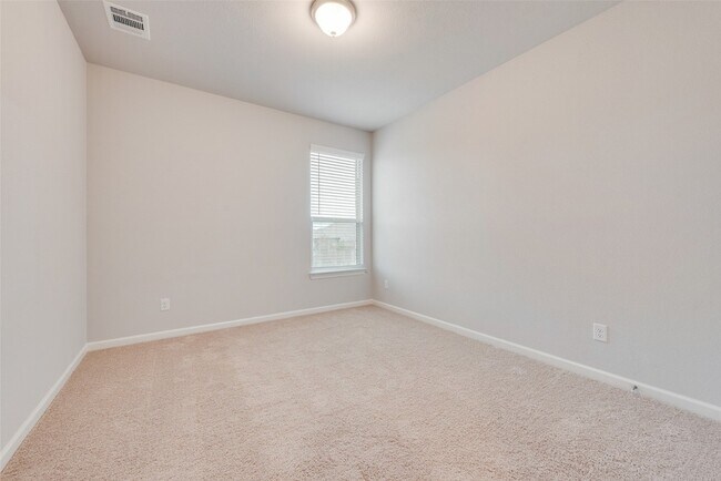 Building Photo - 1412 Monarch Trl