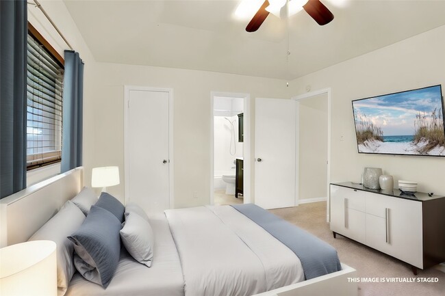 Building Photo - 6219 Silver Leaf Dr