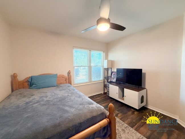 Building Photo - Great 3 Bedroom Home in Crestview!