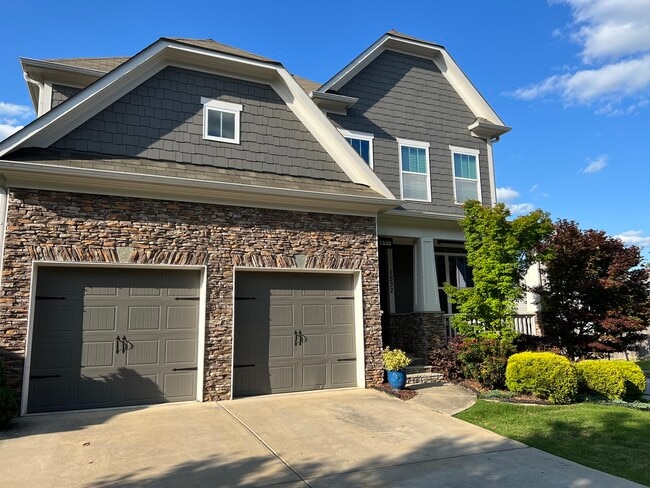 Building Photo - 1532 Craftsman Rd NW