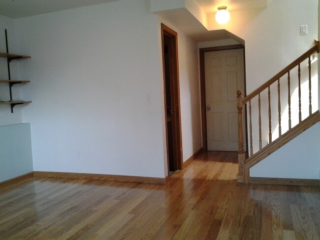 Building Photo - Nice Home in North Loveland