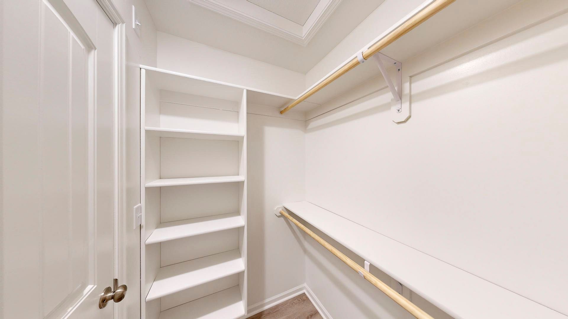 Building Photo - 603 Pampas St