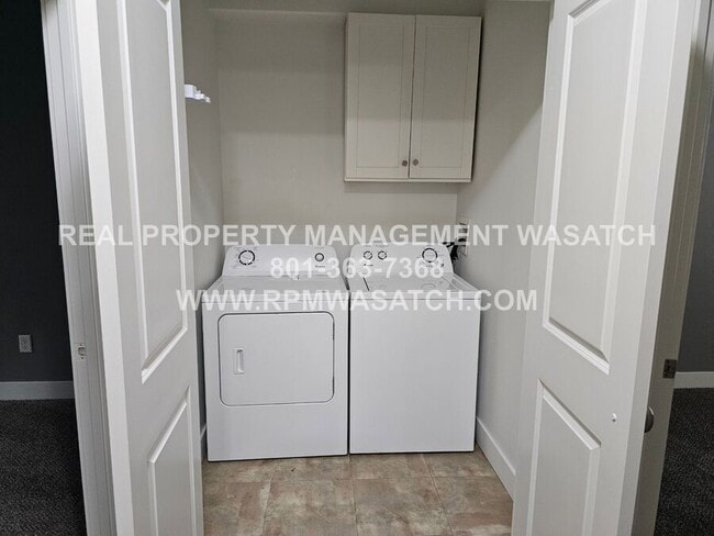 Building Photo - 11367 Oakmond Rd