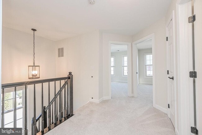 Building Photo - 12700 Dogwood Hills Ln