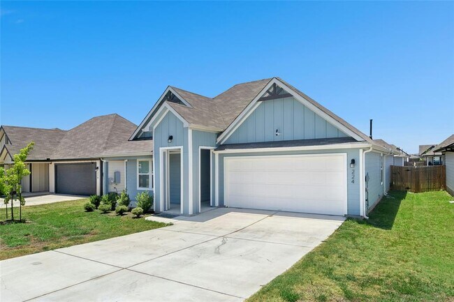 Building Photo - 224 Sweetwater Crk Ln