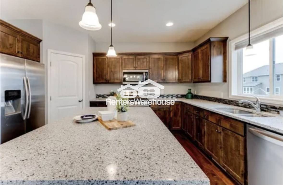 Building Photo - 5191 Suntide Pass