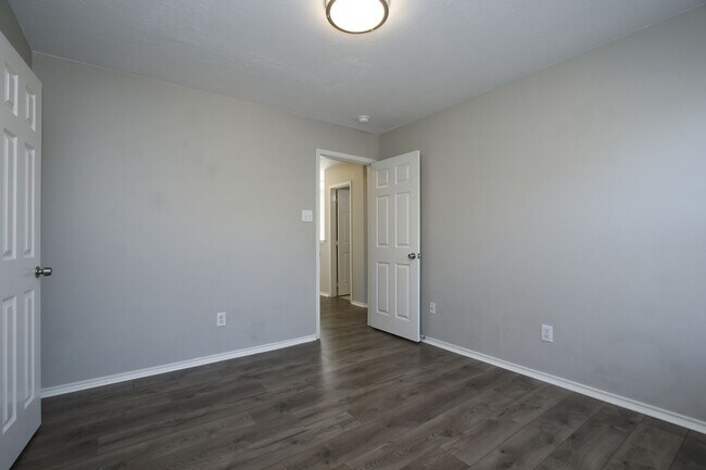 Building Photo - 18926 Piney Way Dr