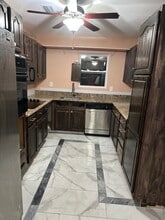 Building Photo - 7154 San Castle Blvd